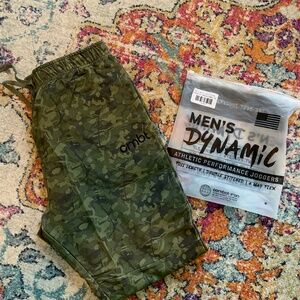 Combat Iron dynamic joggers. New!!! With tags!!